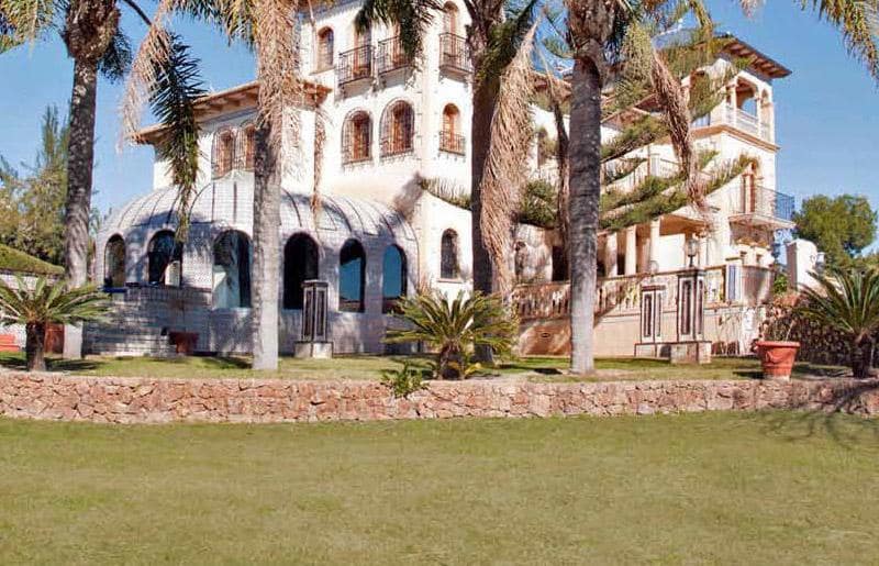 5 sovrum Villa till salu i Villamartin med pool garage - 3 200 000 € (Ref: 9315038)