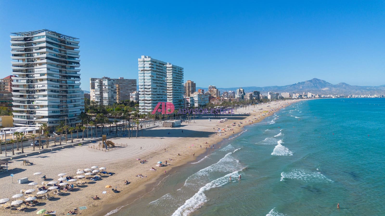 3 bedroom Penthouse for sale in San Juan de Alicante / Sant Joan d'Alacant with pool garage - € 749,000 (Ref: 9315043)