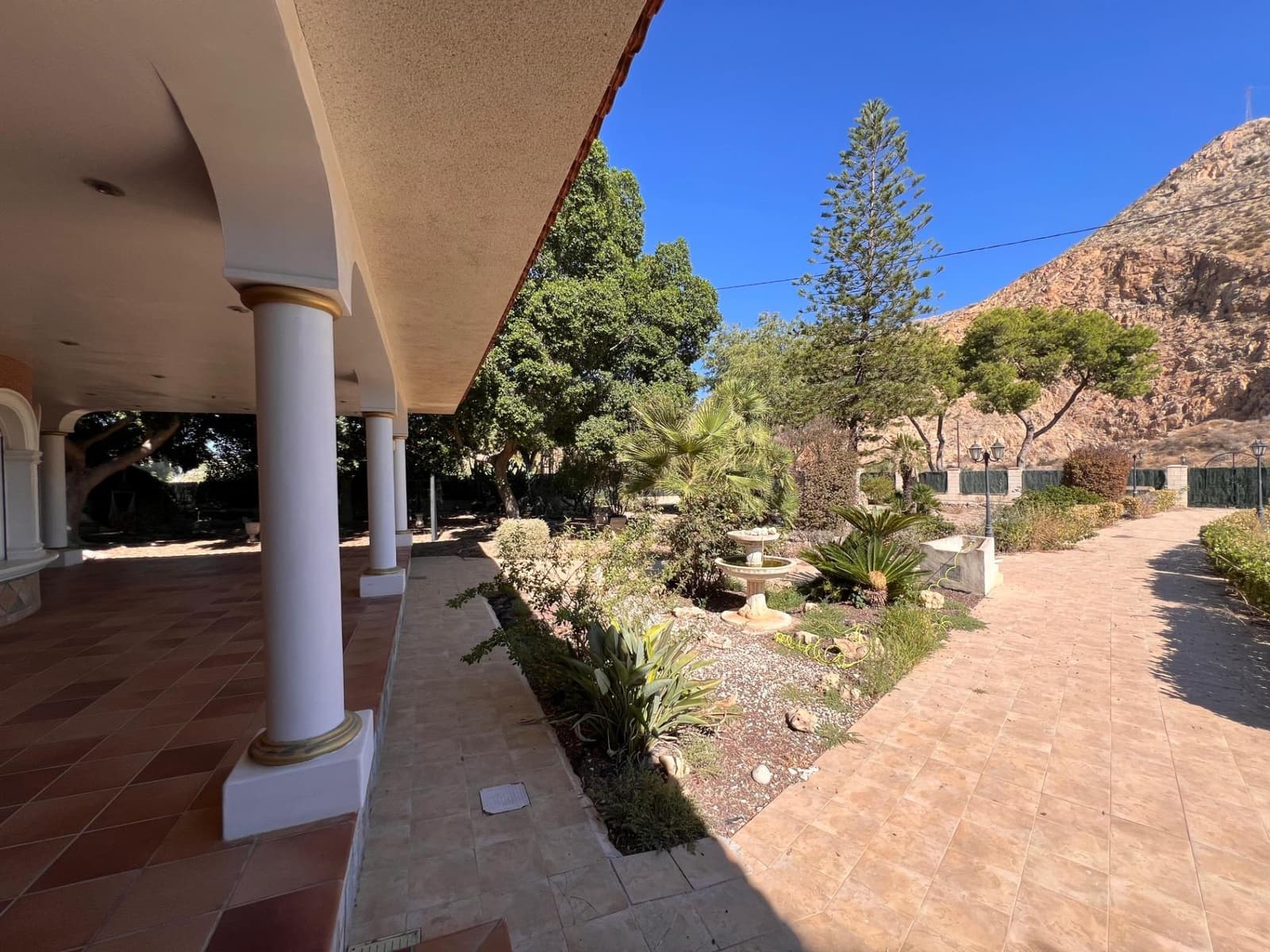 7 bedroom Villa for sale in Callosa de Segura with pool - € 560,000 (Ref: 9315044)