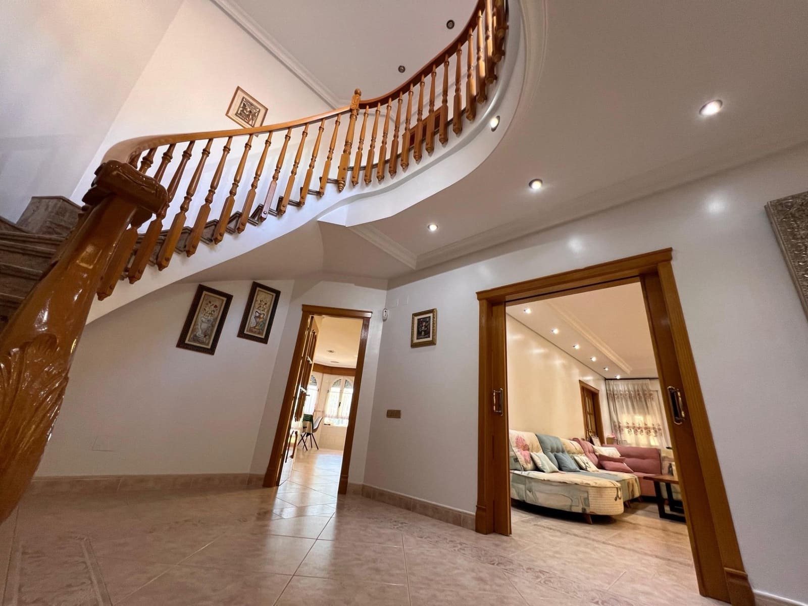 7 bedroom Villa for sale in Callosa de Segura with pool - € 560,000 (Ref: 9315044)