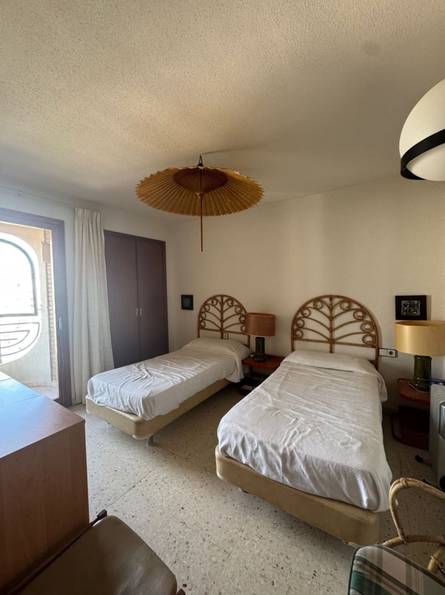 3 Zimmer Apartment zu verkaufen in Benidorm mit Garage - 530.000 € (Ref: 9315070)