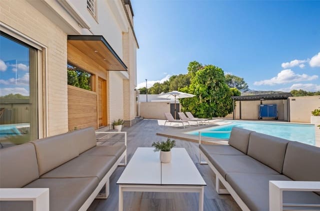 4 soverom Villa til salgs i Escandinavia - Cautivador, Alfaz del Pi / L'Alfàs del Pi med garasje - € 598 000 (Ref: 9315074)