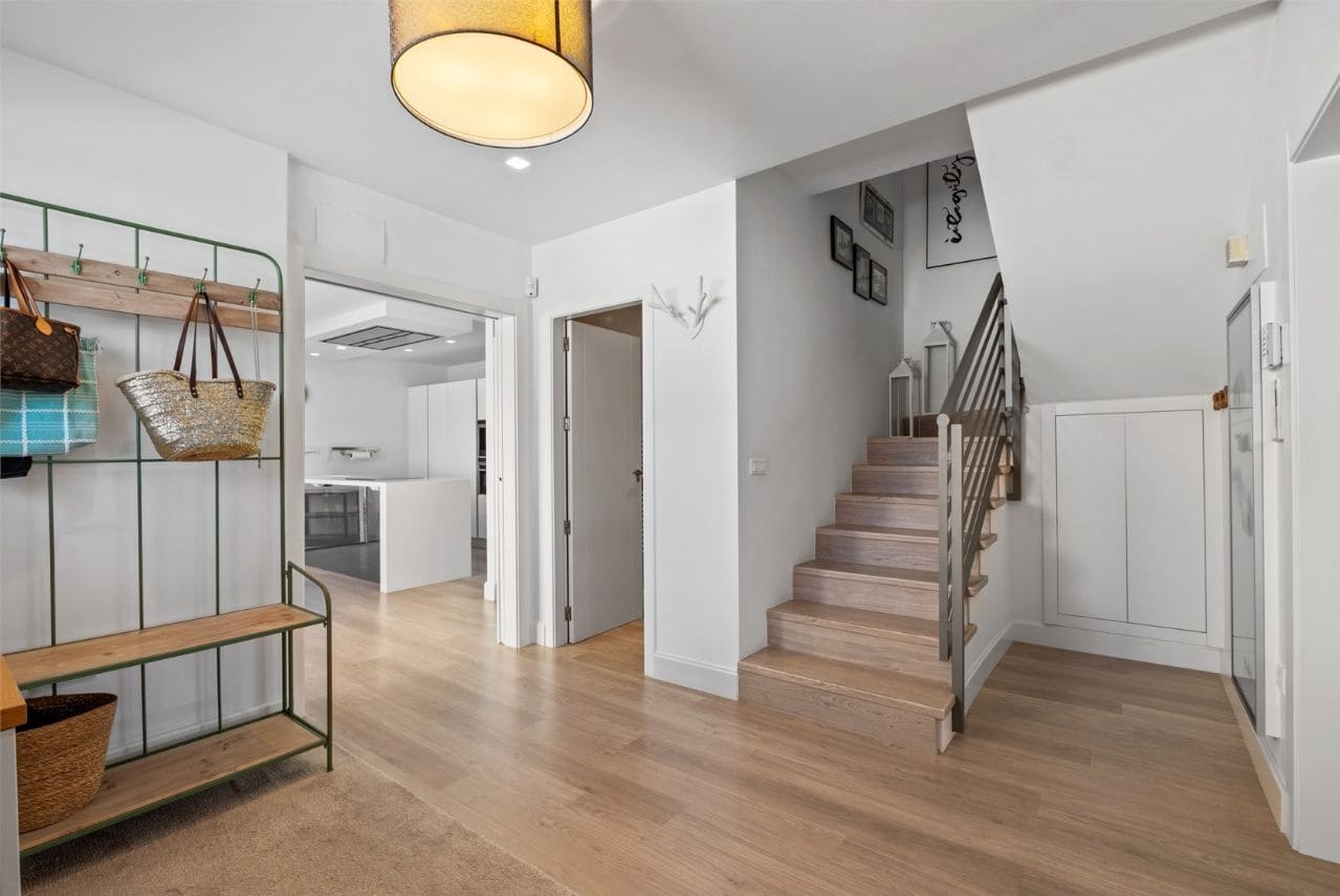 4 soverom Villa til salgs i Alfaz del Pi / L'Alfas del Pi med garasje - € 598 000 (Ref: 9315074)