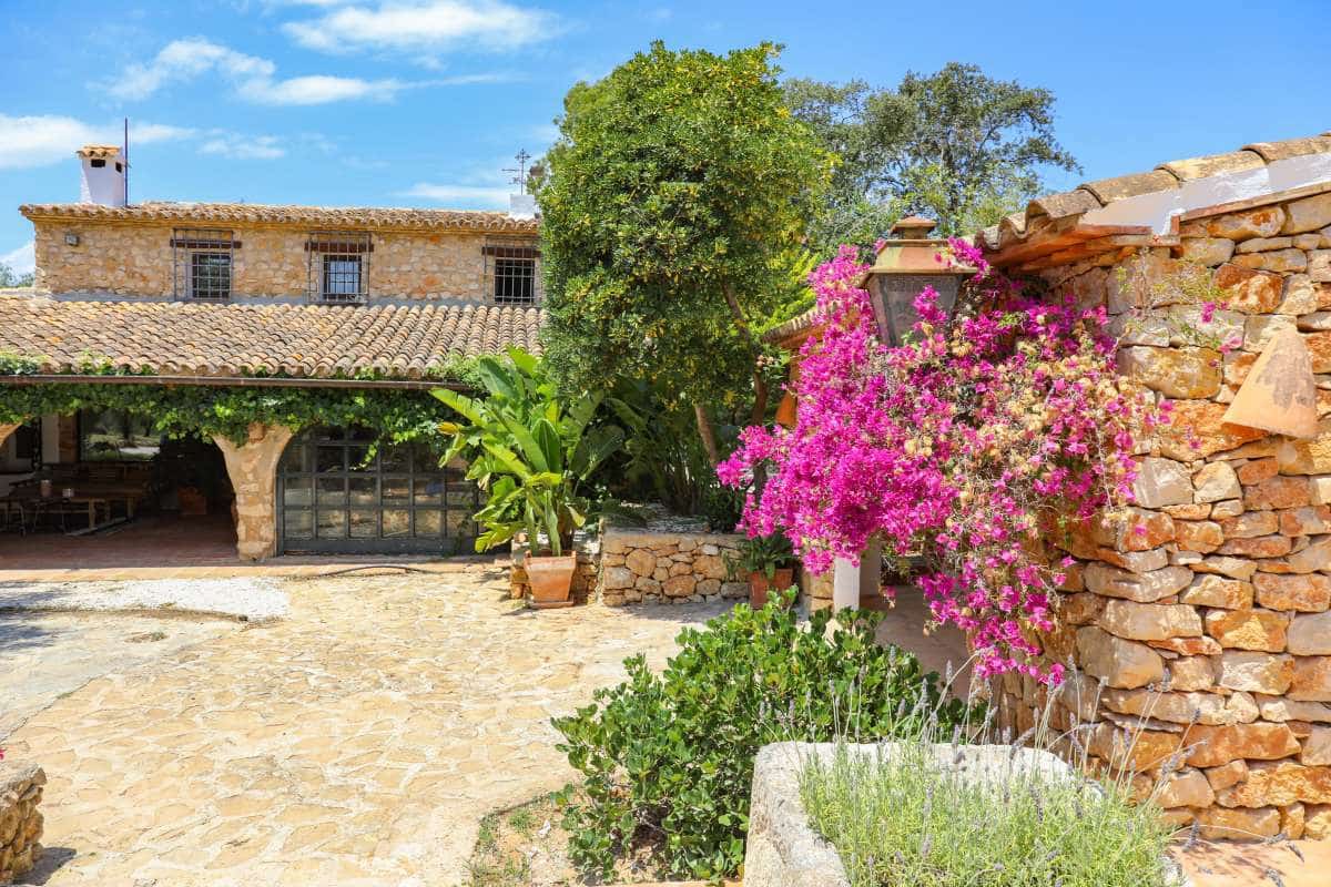 3 Zimmer Villa zu verkaufen in Senija mit Garage - 1.295.000 € (Ref: 9315085)