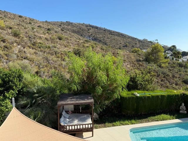 4 sypialnia Willa na sprzedaż w El Portet - Pla de Mar, Teulada-Moraira - 1 650 000 € (Ref: 9315091)