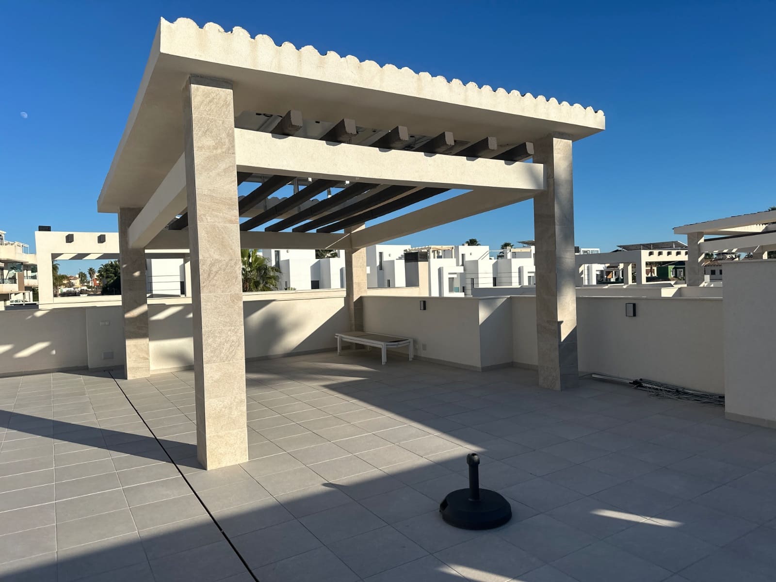 Chalet de 3 habitaciones en Ciudad Quesada en venta con piscina - 995.000 € (Ref: 9315104)