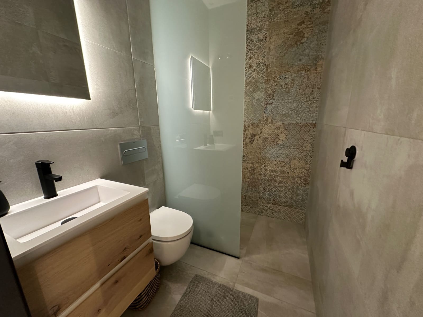 4 makuuhuone Huvila myytävänä paikassa Ciudad Quesada mukana uima-altaan 
autotalli - 730 000 € (Ref: 9315107)