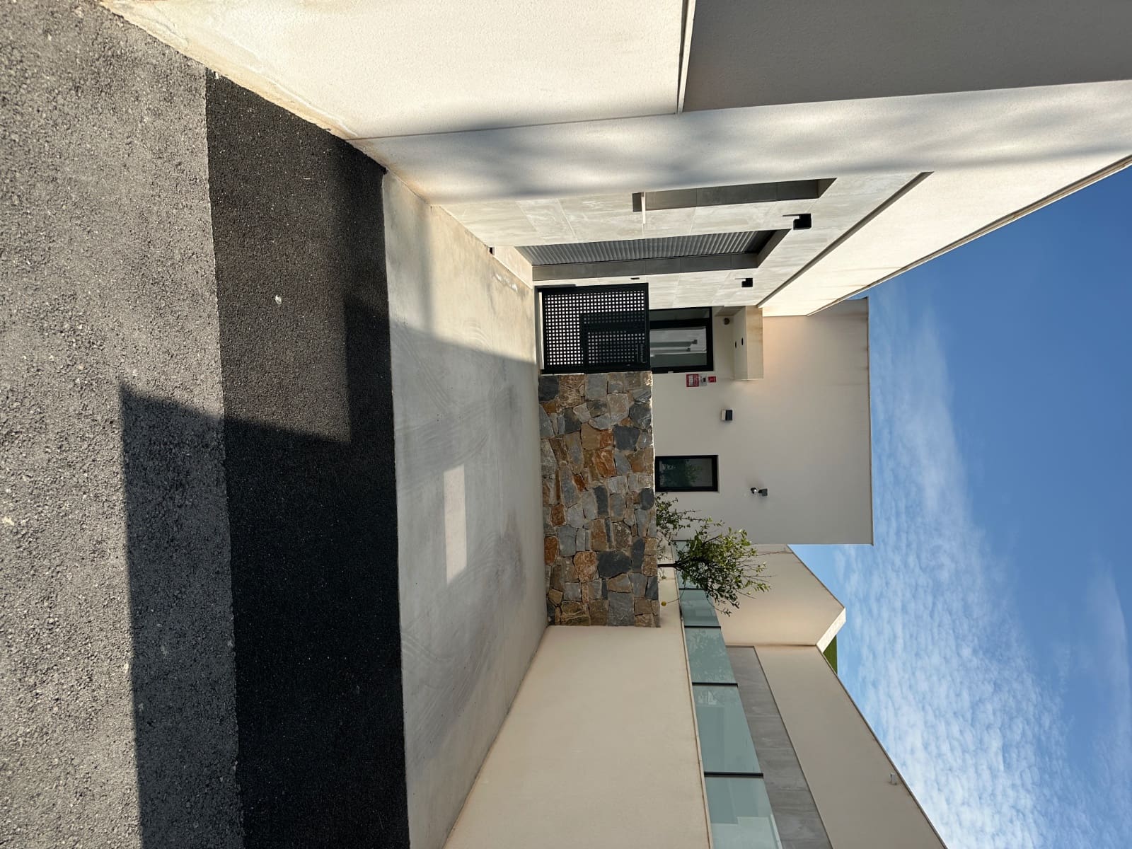 4 makuuhuone Huvila myytävänä paikassa Ciudad Quesada mukana uima-altaan 
autotalli - 730 000 € (Ref: 9315107)