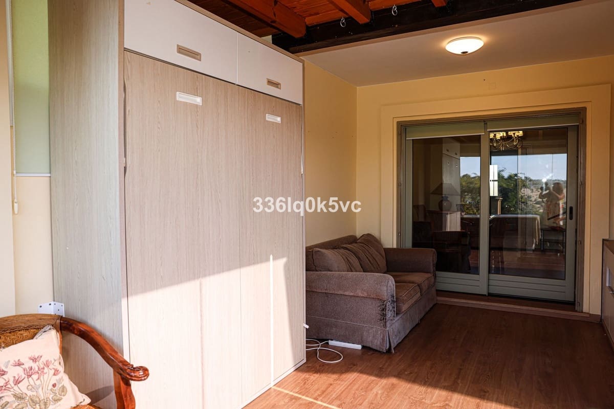 4 bedroom Townhouse for sale in Sotogrande with pool - € 790,000 (Ref: 9315112)