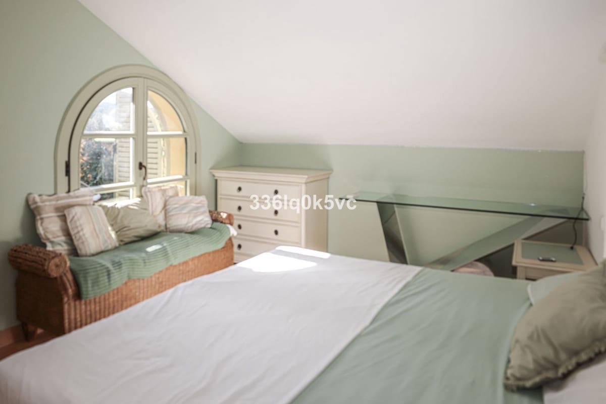 4 bedroom Townhouse for sale in Sotogrande with pool - € 790,000 (Ref: 9315112)