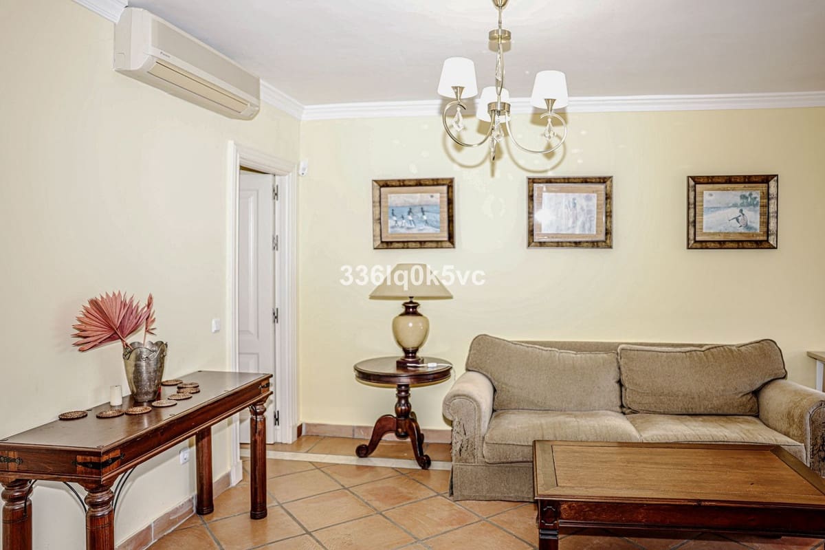 4 bedroom Townhouse for sale in Sotogrande with pool - € 790,000 (Ref: 9315112)