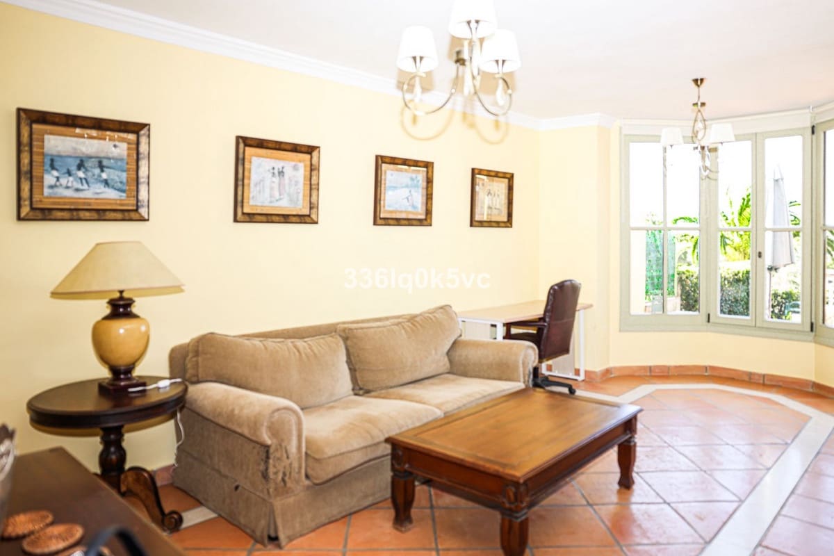 4 bedroom Townhouse for sale in Sotogrande with pool - € 790,000 (Ref: 9315112)