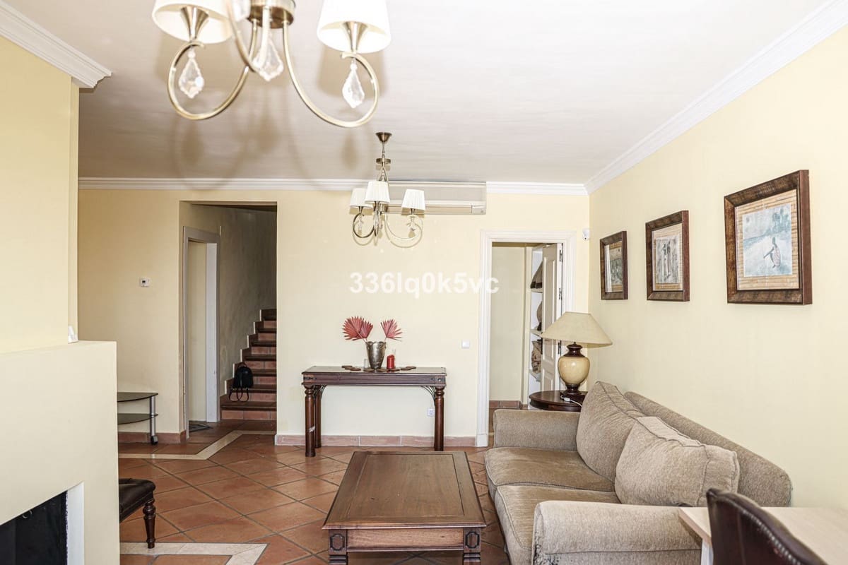 4 bedroom Townhouse for sale in Sotogrande with pool - € 790,000 (Ref: 9315112)