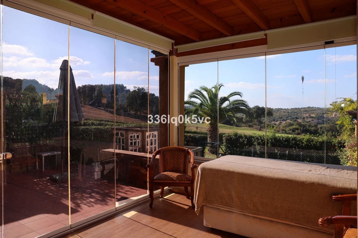 4 bedroom Townhouse for sale in Sotogrande with pool - € 790,000 (Ref: 9315112)