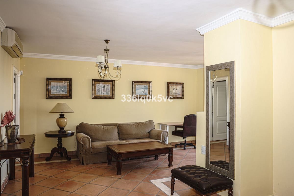 4 bedroom Townhouse for sale in Sotogrande with pool - € 790,000 (Ref: 9315112)