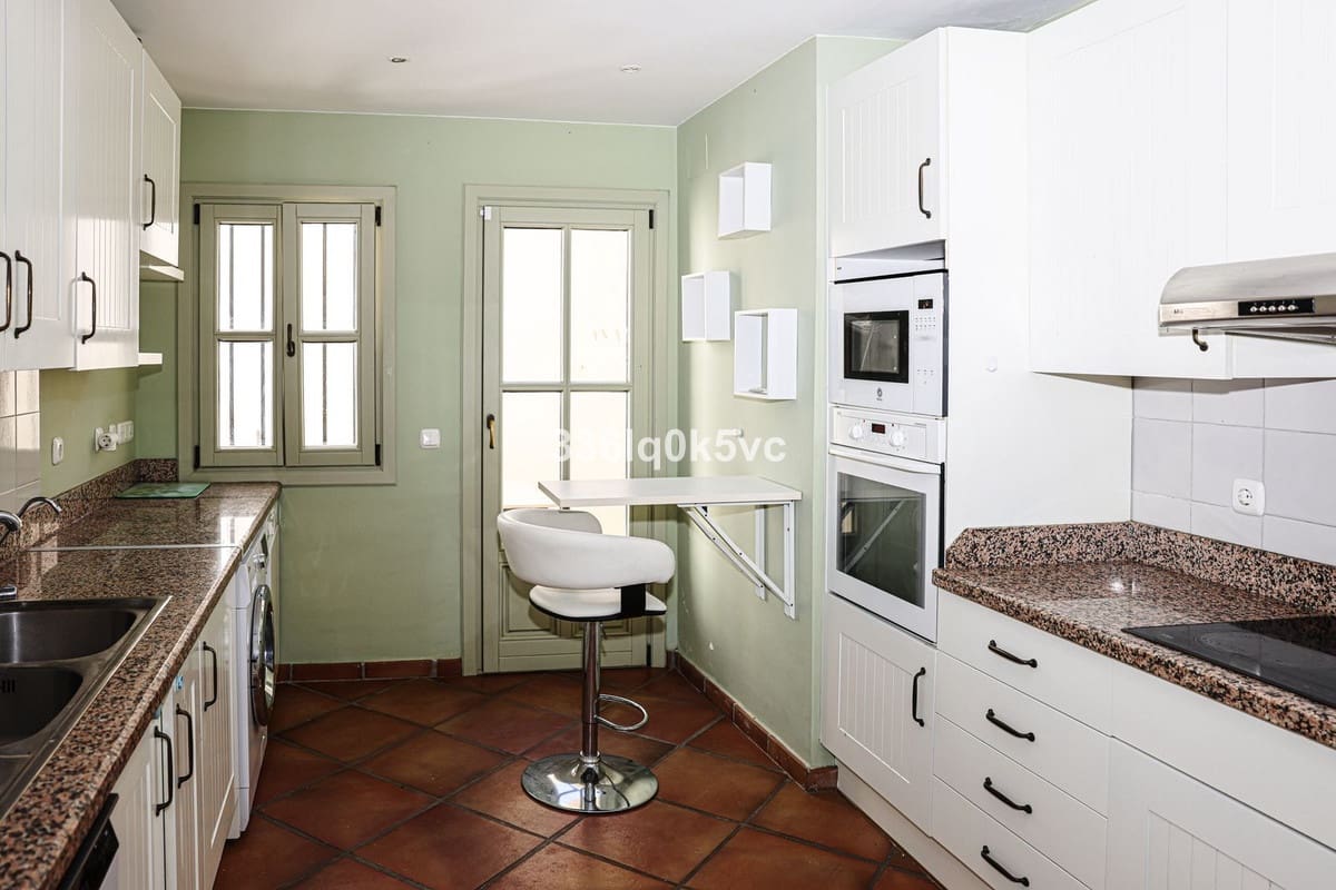 4 bedroom Townhouse for sale in Sotogrande with pool - € 790,000 (Ref: 9315112)