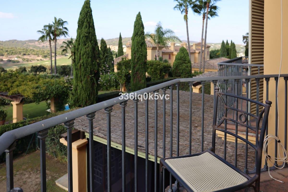 4 bedroom Townhouse for sale in Sotogrande with pool - € 790,000 (Ref: 9315112)