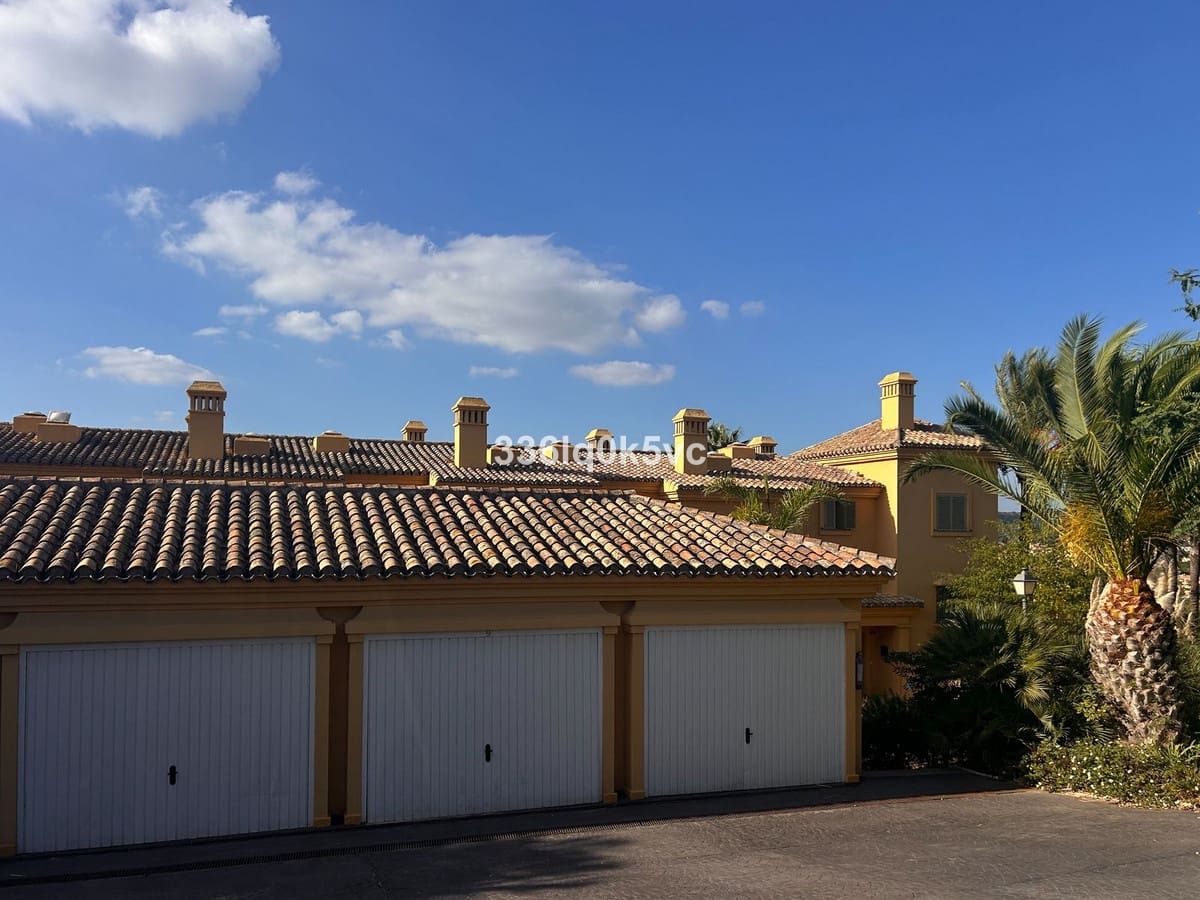 4 bedroom Townhouse for sale in Sotogrande with pool - € 790,000 (Ref: 9315112)