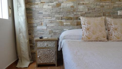 15 slaapkamer Hotel te koop in Calpe / Calp - € 1.050.000 (Ref: 9315133)