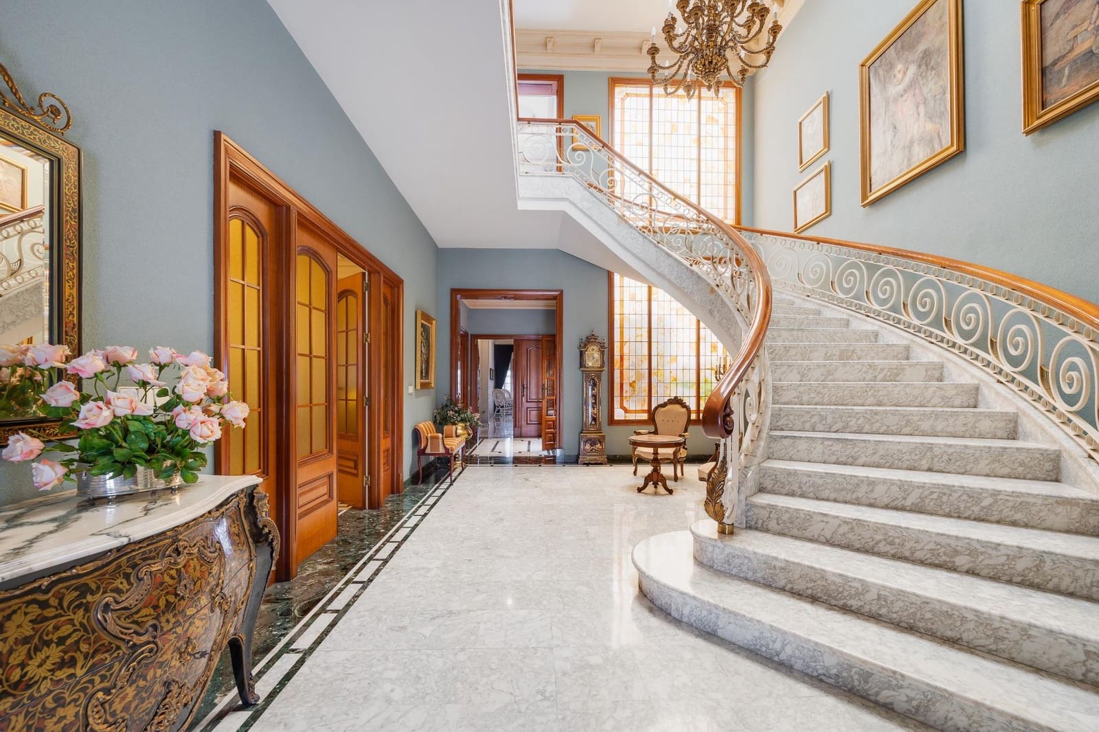 12 bedroom Villa for sale in Callosa de Segura - € 1,065,000 (Ref: 9315139)