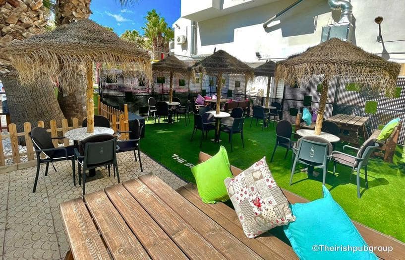 Restaurant/Bar til salg i Orihuela Costa - € 1.050.000 (Ref: 9315140)