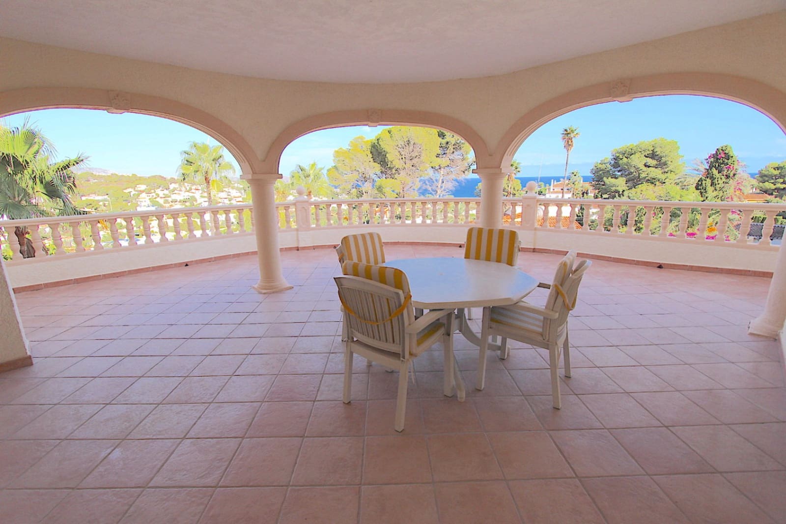 Chalet de 4 habitaciones en Benissa en venta - 1.100.000 € (Ref: 9315243)