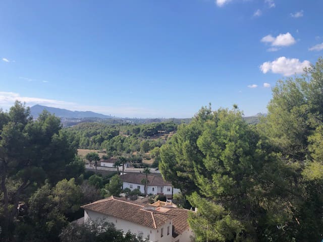 Chalet de 4 habitaciones en Altea en venta con piscina garaje - 630.000 € (Ref: 9340215)