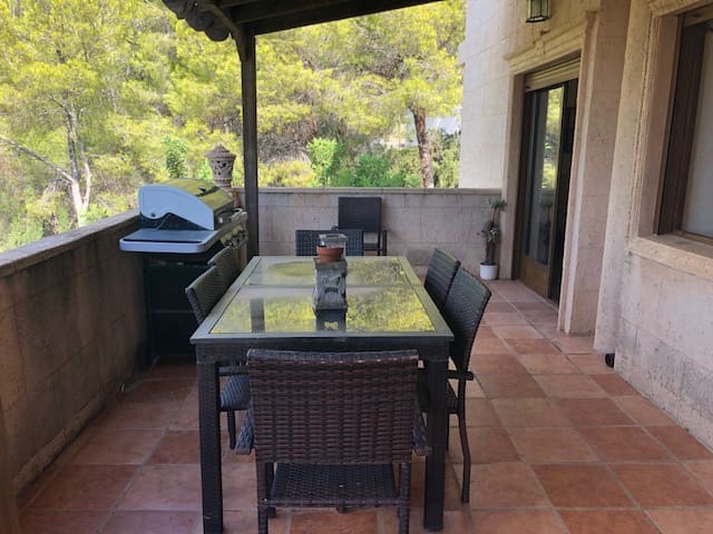 Chalet de 4 habitaciones en Altea en venta con piscina garaje - 630.000 € (Ref: 9340215)