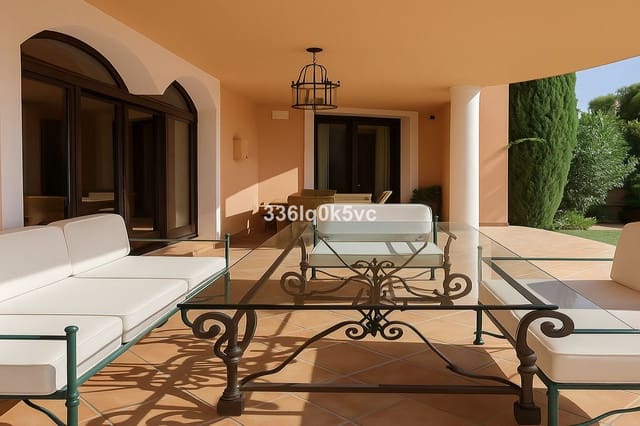4 bedroom Villa for sale in Sierra Blanca, Marbella with pool - € 4,700,000 (Ref: 9355570)