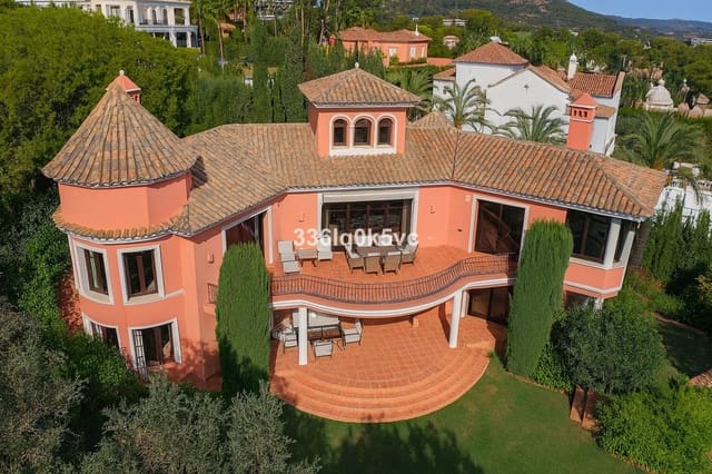 4 bedroom Villa for sale in Sierra Blanca, Marbella with pool - € 4,700,000 (Ref: 9355570)