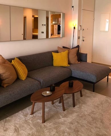 2 soverom Leilighet til salgs i Playa Poniente, Benidorm med garasje - € 579 000 (Ref: 9356544)