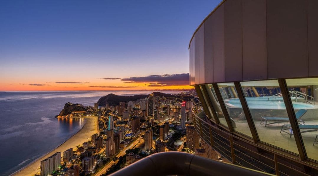 2 soverom Leilighet til salgs i Benidorm med garasje - € 579 000 (Ref: 9356544)