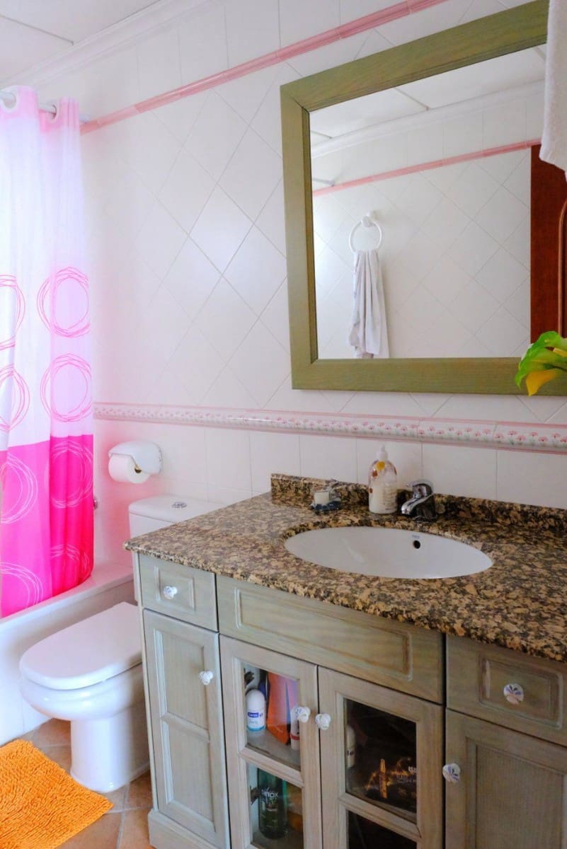 5 sypialnia Willa na sprzedaż w Orihuela z basenem garażem - 675 000 € (Ref: 9356547)