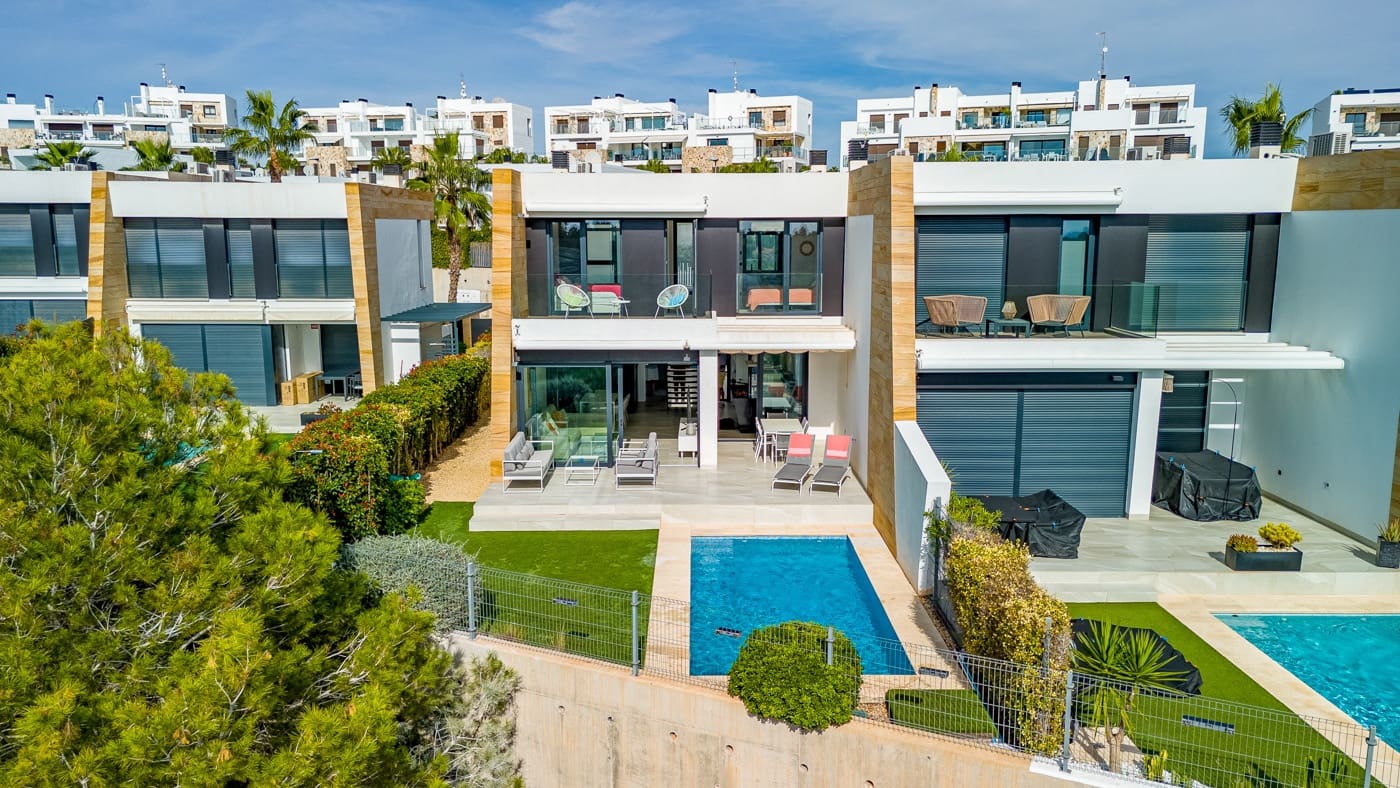 3 makuuhuone Huvila myytävänä paikassa Orihuela Costa - 565 000 € (Ref: 9359791)