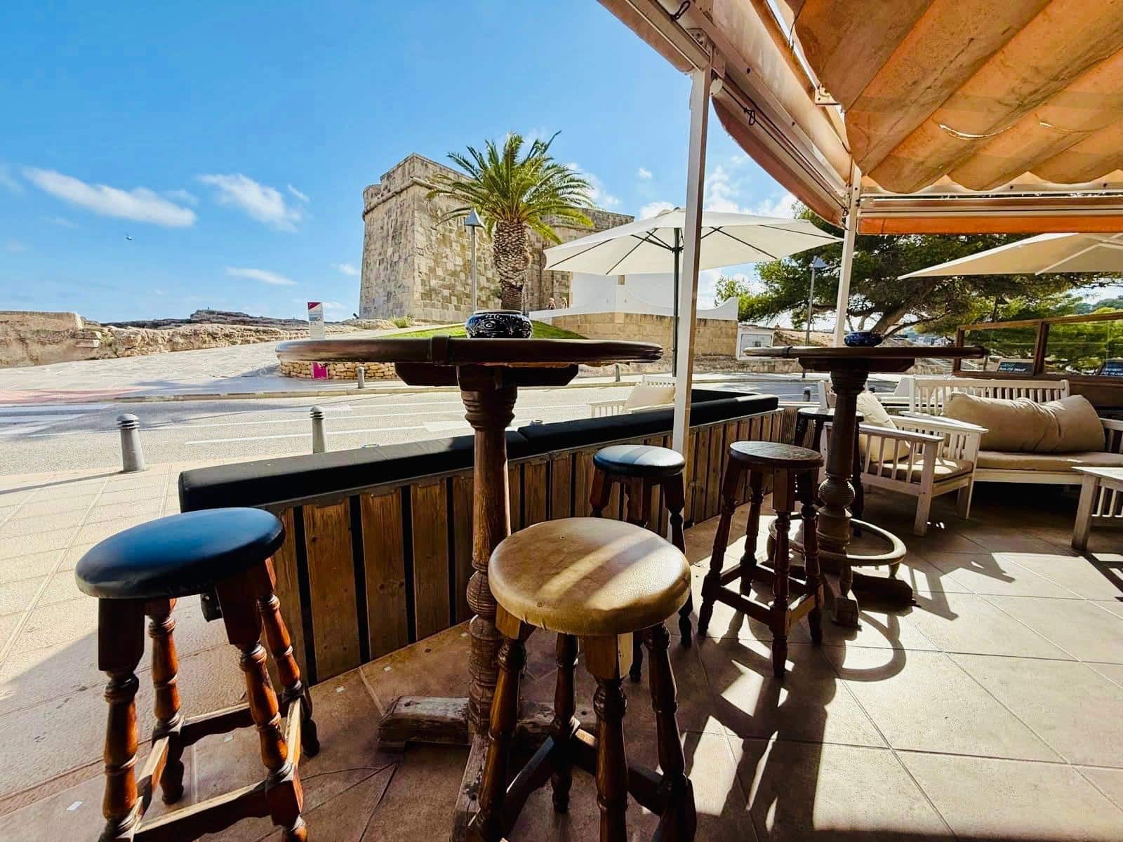 Commercial for sale in Moraira - € 1,495,000 (Ref: 9374335)