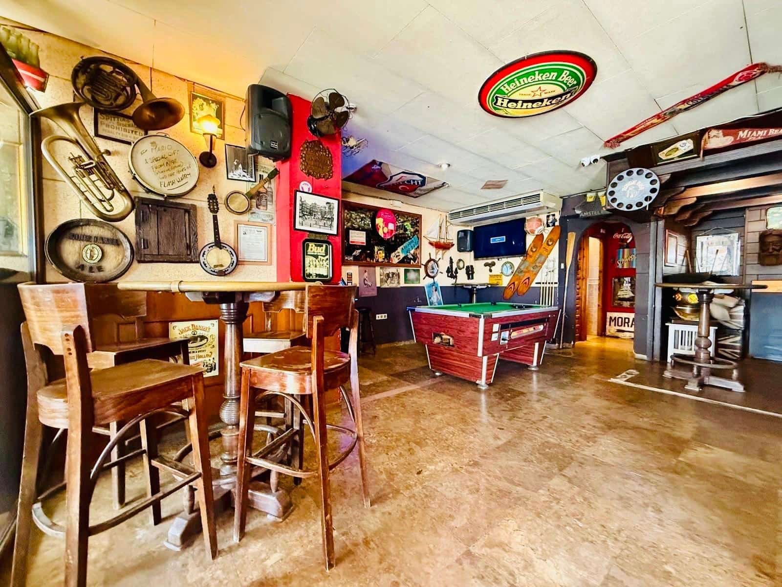 Commercial for sale in Moraira - € 1,495,000 (Ref: 9374335)