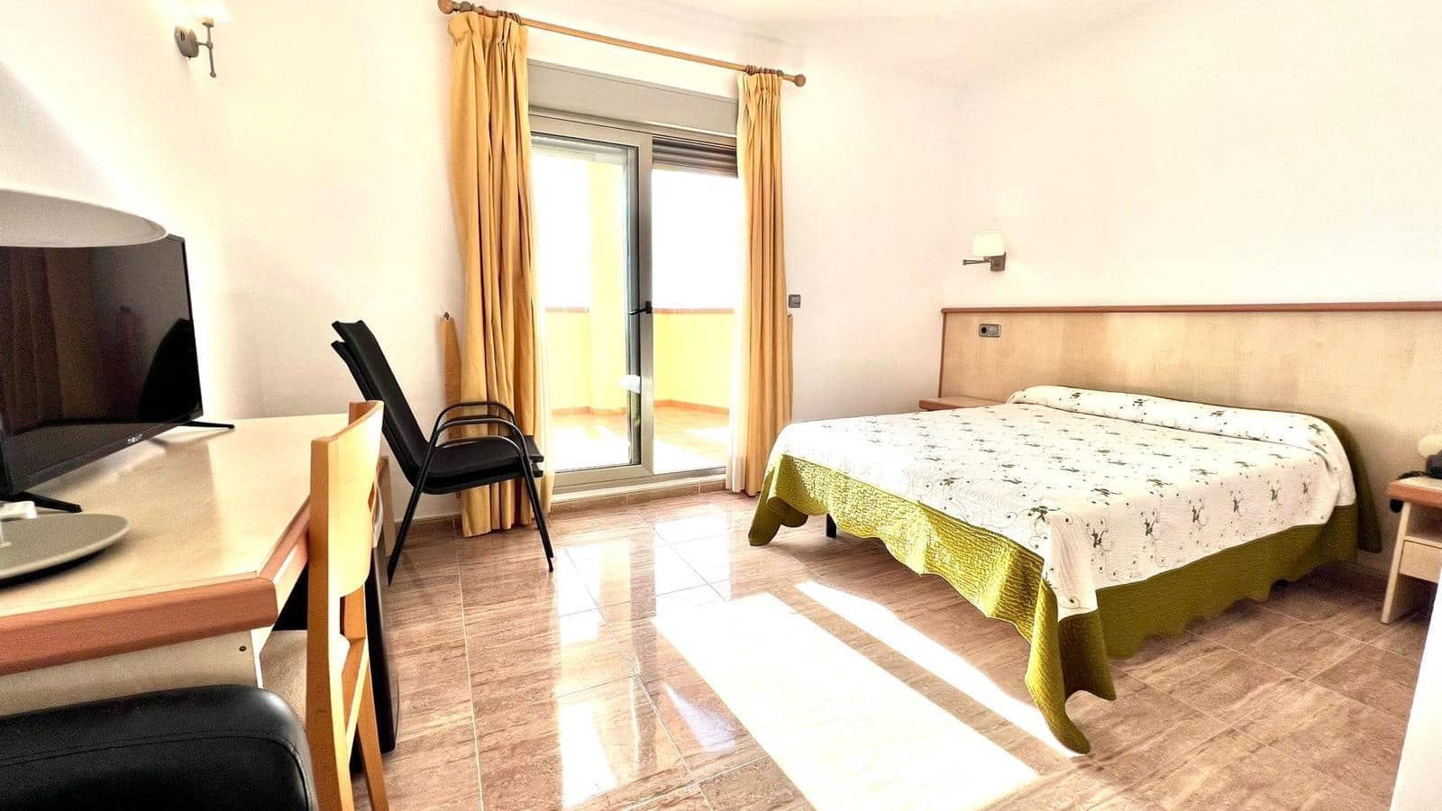 33 sovrum Kommersiell till salu i Los Montesinos - 3 000 000 € (Ref: 9376426)