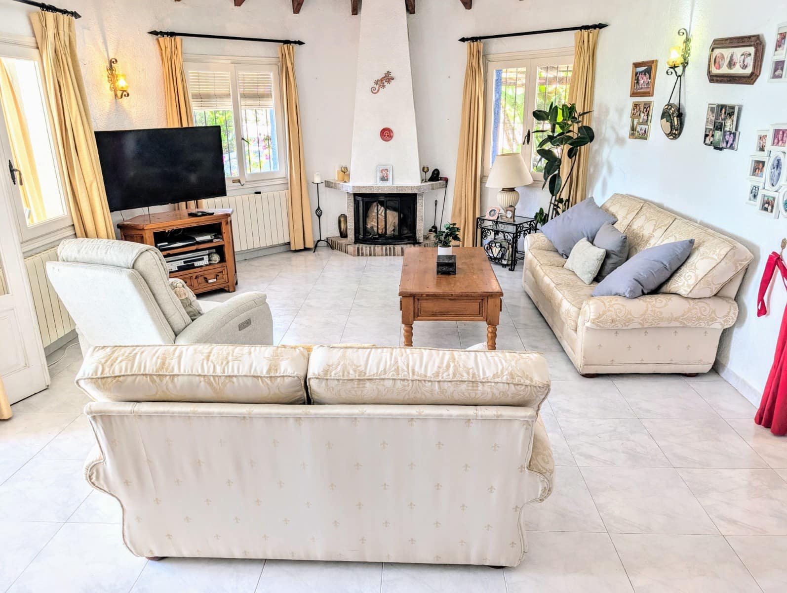 3 bedroom Villa for sale in Benitachell / Benitatxell with pool garage - € 550,000 (Ref: 9376861)