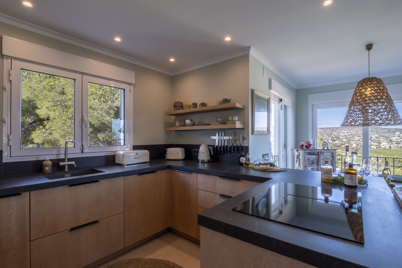 4 sypialnia Willa na sprzedaż w Javea / Xabia z basenem garażem - 1 400 000 € (Ref: 9378145)