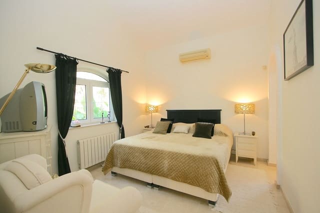 4 soveværelse Villa til salg i Mijas pueblo, Mijas med swimmingpool - € 1.850.000 (Ref: 9392059)