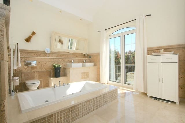 4 soveværelse Villa til salg i Mijas pueblo, Mijas med swimmingpool - € 1.850.000 (Ref: 9392059)