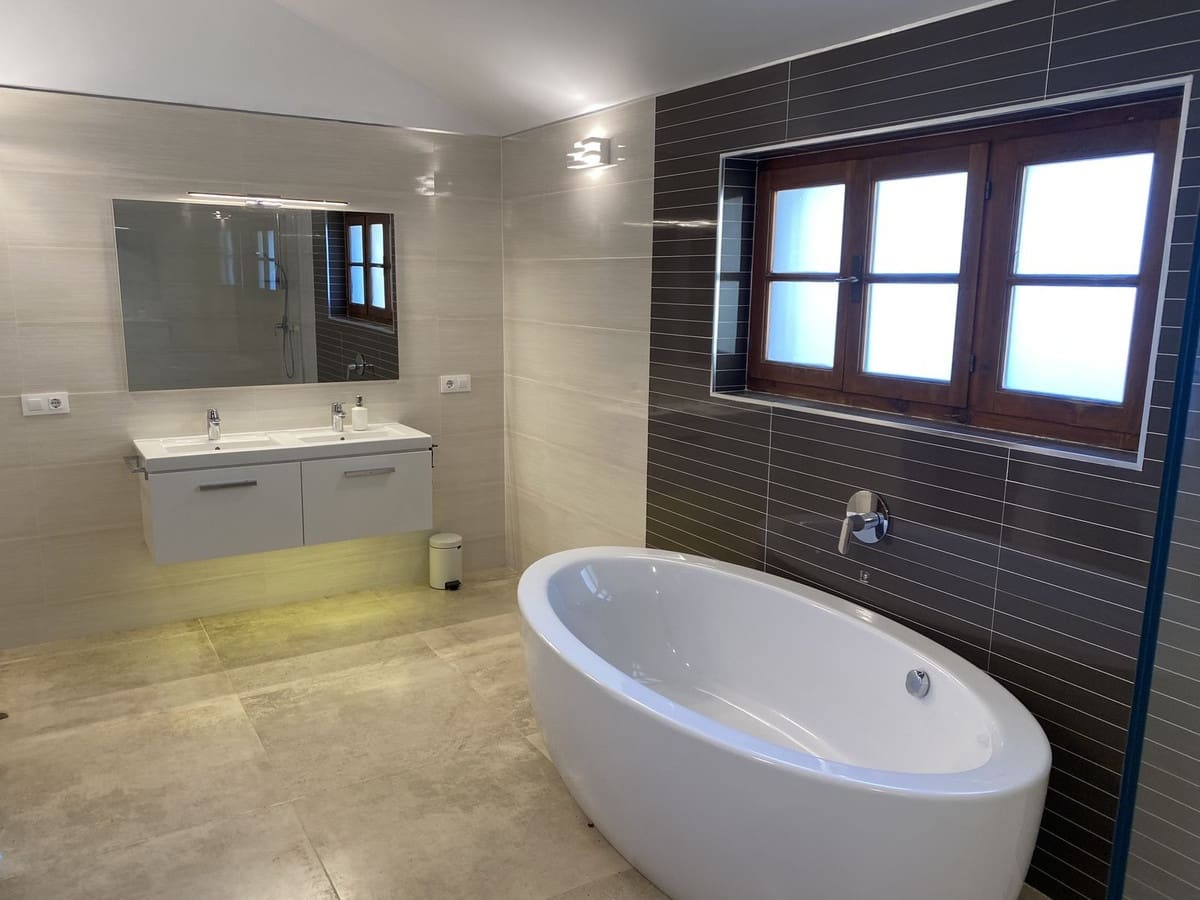 4 quarto Moradia para venda em Mijas com piscina - 1 750 000 € (Ref: 9410257)