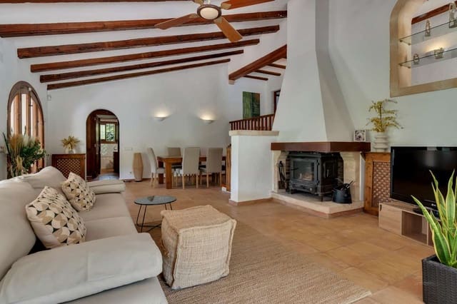 4 bedroom Villa for sale in Cap Martí - El Tossalet - Pinomar, Javea / Xàbia - € 997,000 (Ref: 9419026)