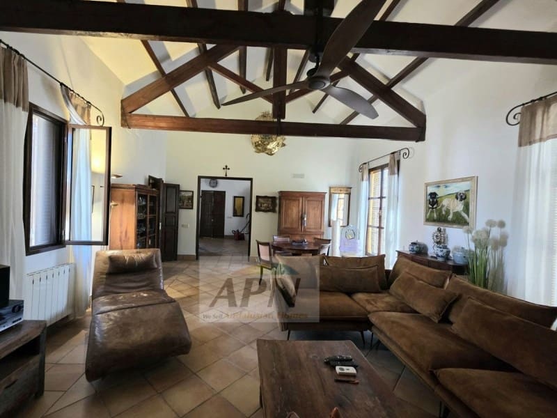 4 sypialnia Finka/Dom wiejski na sprzedaż w Moron de la Frontera - 699 000 € (Ref: 9426422)