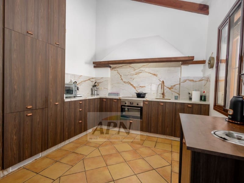 4 sypialnia Finka/Dom wiejski na sprzedaż w Moron de la Frontera - 699 000 € (Ref: 9426422)