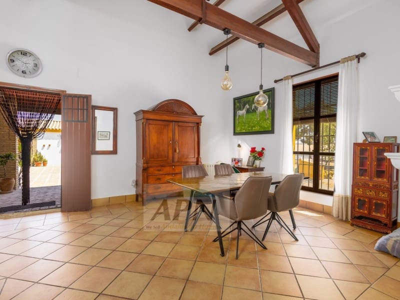 4 sypialnia Finka/Dom wiejski na sprzedaż w Moron de la Frontera - 699 000 € (Ref: 9426422)