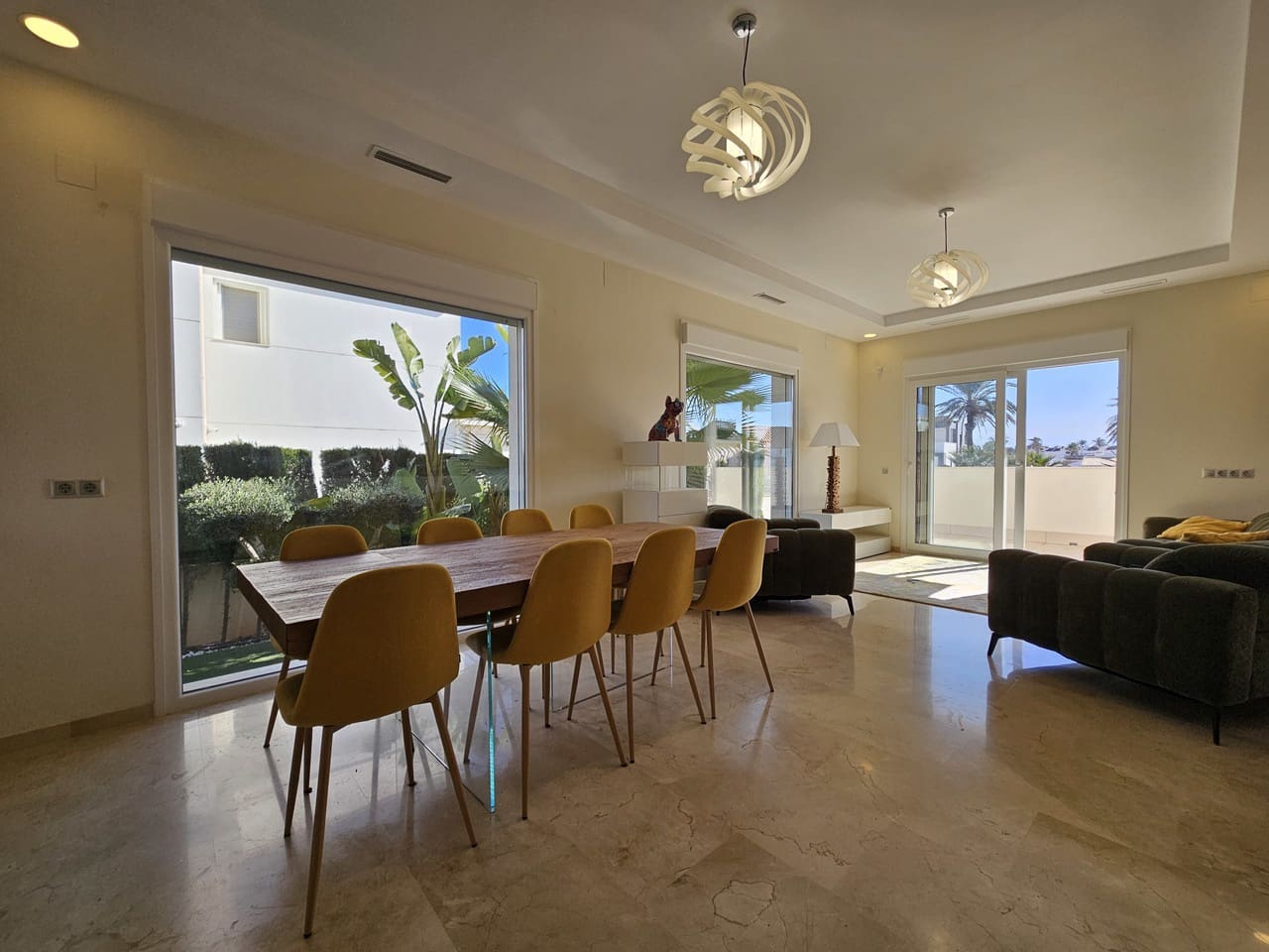 5 quarto Moradia para venda em La Zenia com garagem - 1 500 000 € (Ref: 9427580)