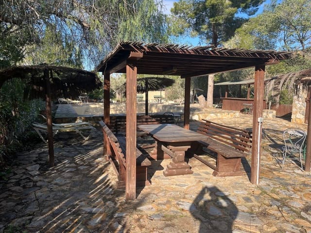 3 soverom Finca/Herregård til salgs i Gea y Truyols, Murcia by med svømmebasseng garasje - € 599 000 (Ref: 9427582)