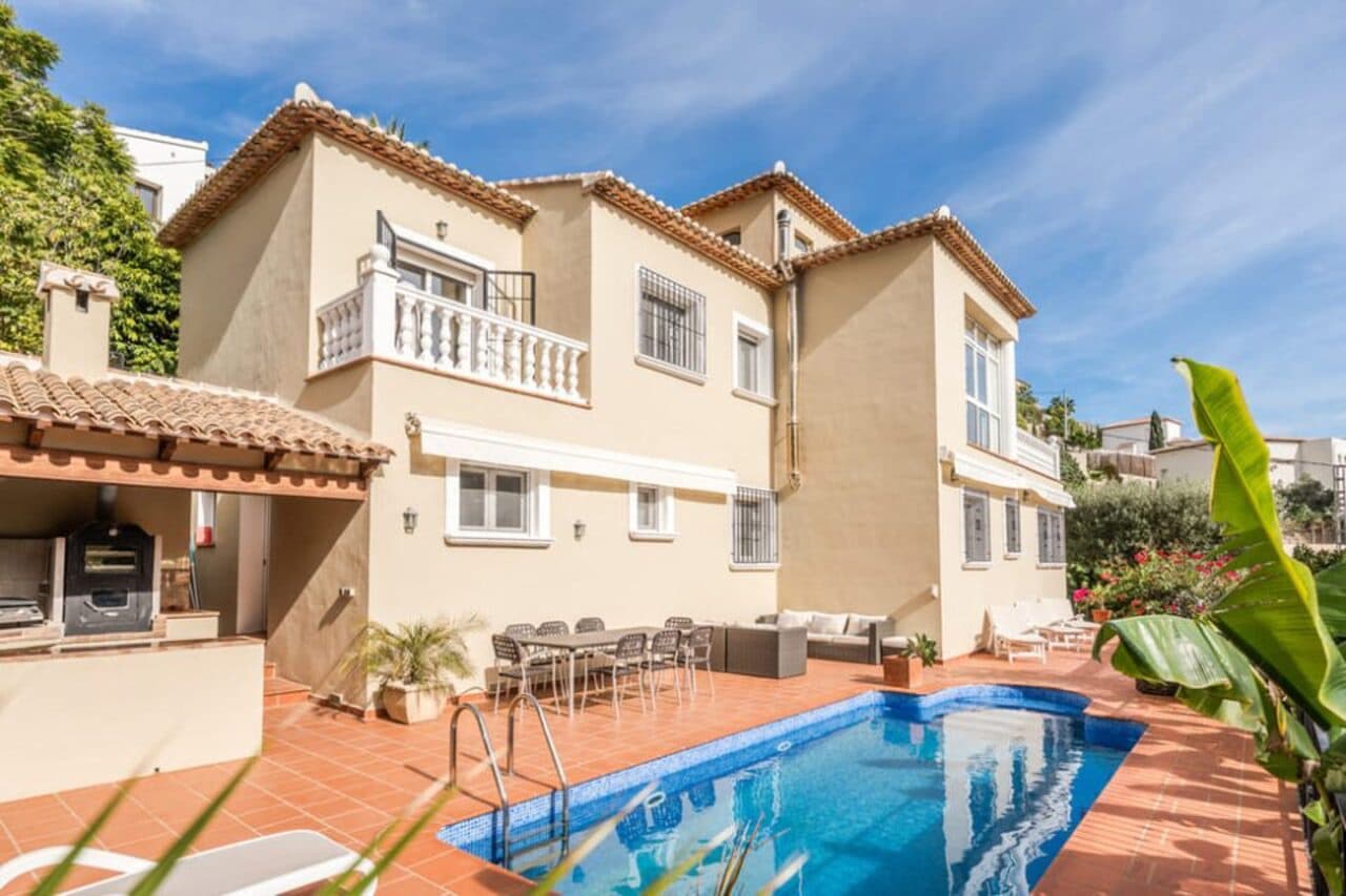 6 sypialnia Willa na sprzedaż w Javea / Xabia z basenem - 1 250 000 € (Ref: 9432598)