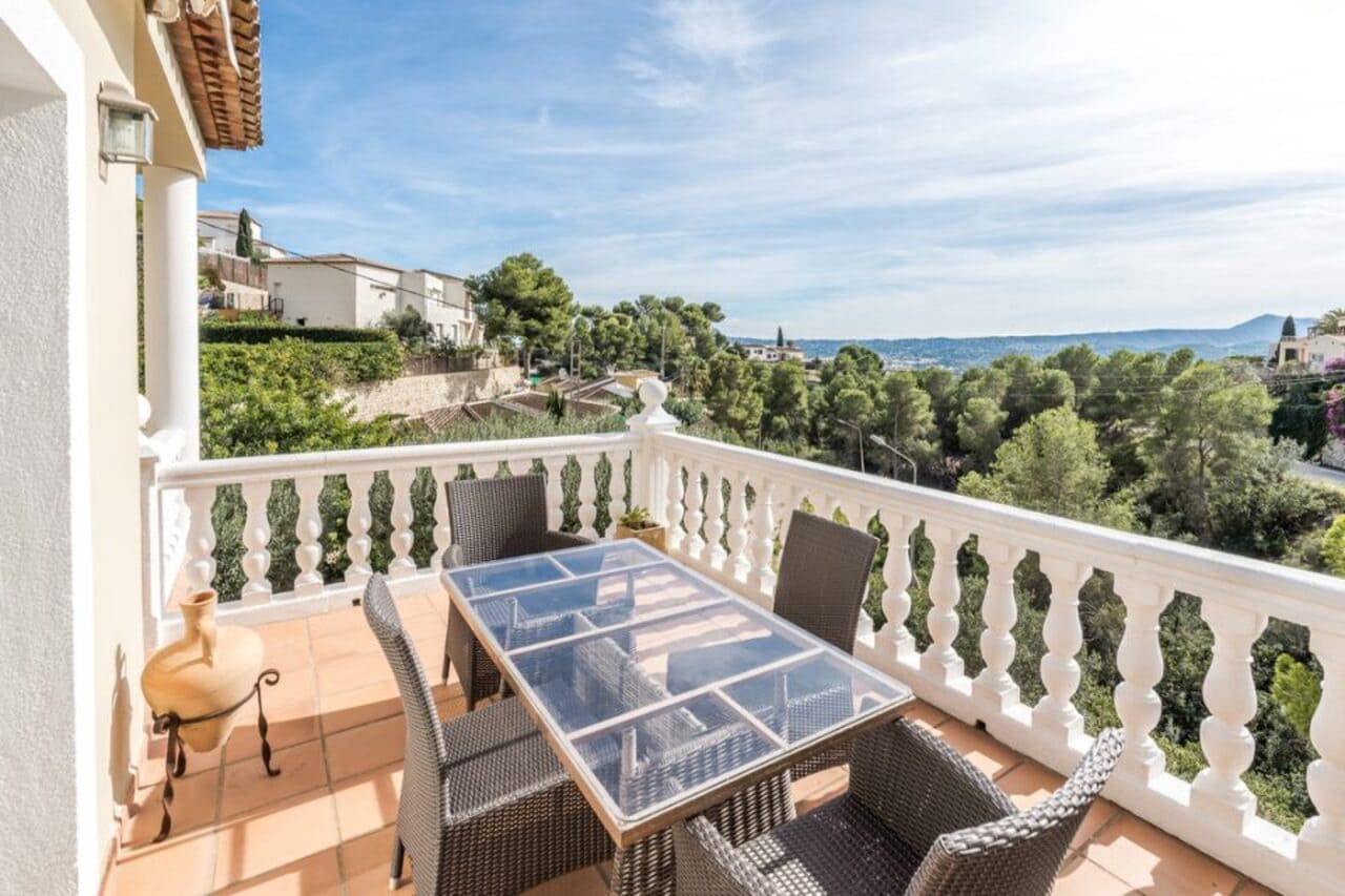 6 sypialnia Willa na sprzedaż w Javea / Xabia z basenem - 1 250 000 € (Ref: 9432598)